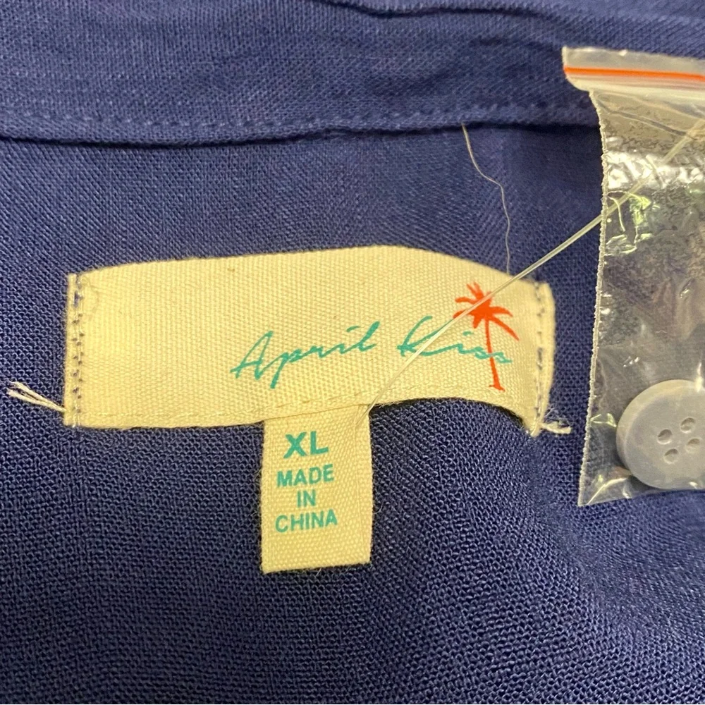 April Kiss Sz XL Dark Blue Linen Blend Button Down Shirt NWT - Picture 5 of 6